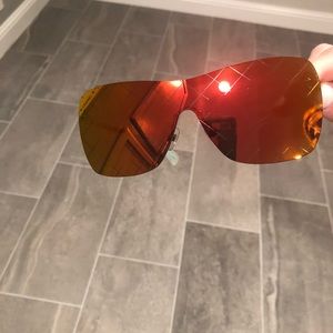 CHANEL runway sunglasses